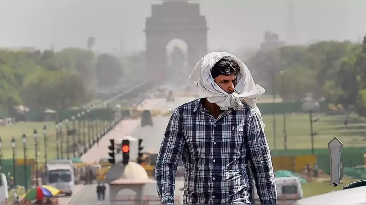 Delhi weather : Imd ने जारी किया  हीटवेव अलर्ट जाने दिल्ली में कैसा रहेगा मौसम