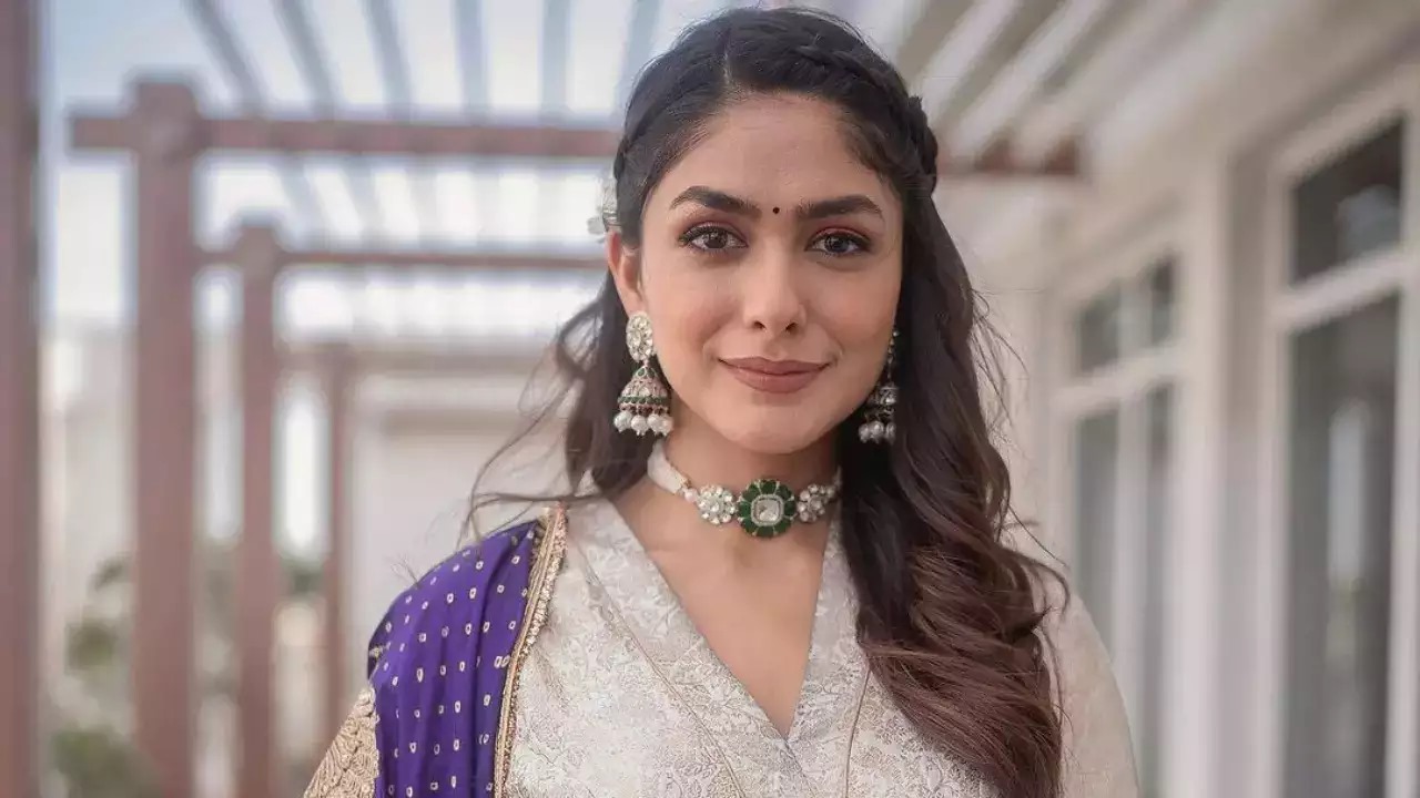 Mrunal Thakur